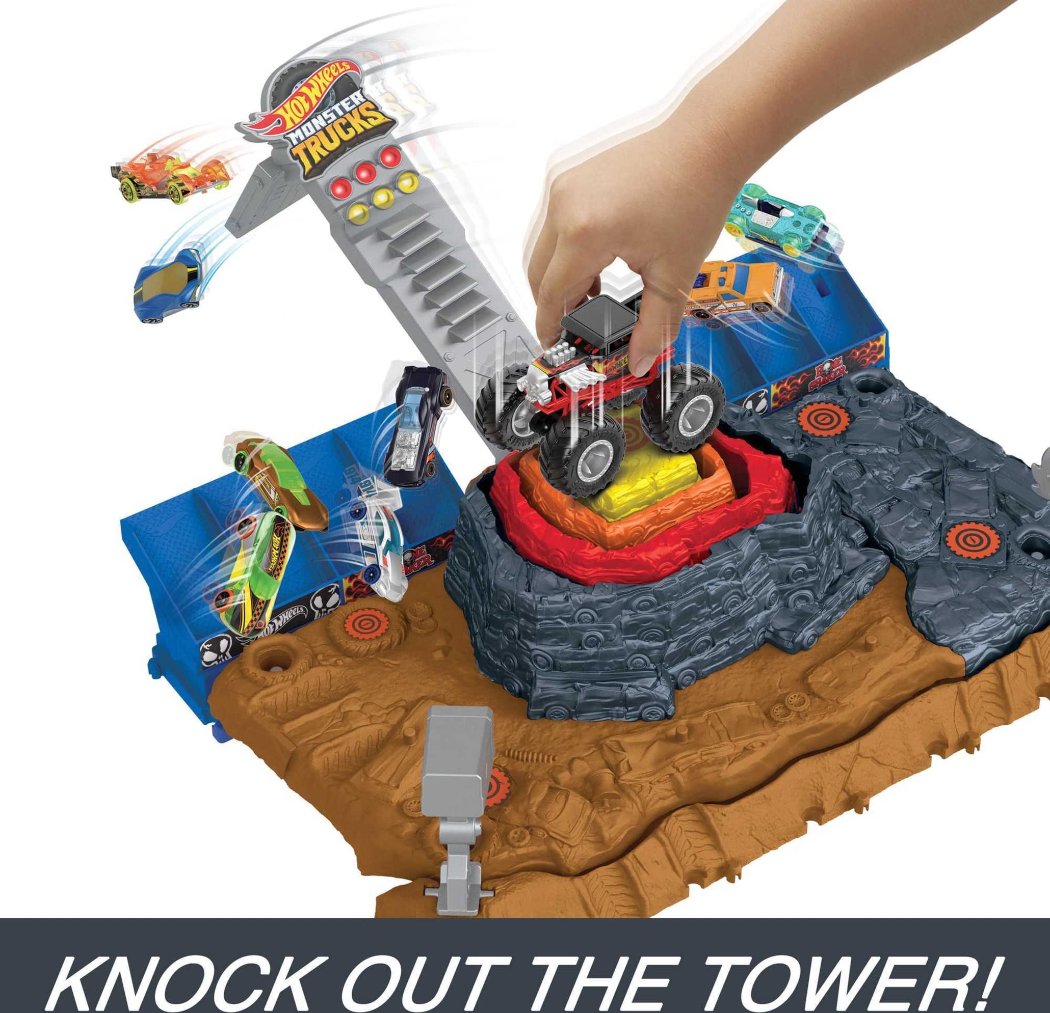 Hot Wheels Monster Trucks Playset & Toy Truck, Arena Smashers Bone Shaker Ultimate Crush Yard, Exclusive 1:64 Scale Bone Shaker & 3 Crushable Cars