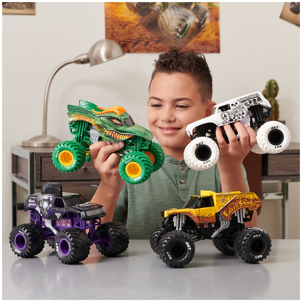 Monster Jam 1:24 Diecast Vehicle Dragon