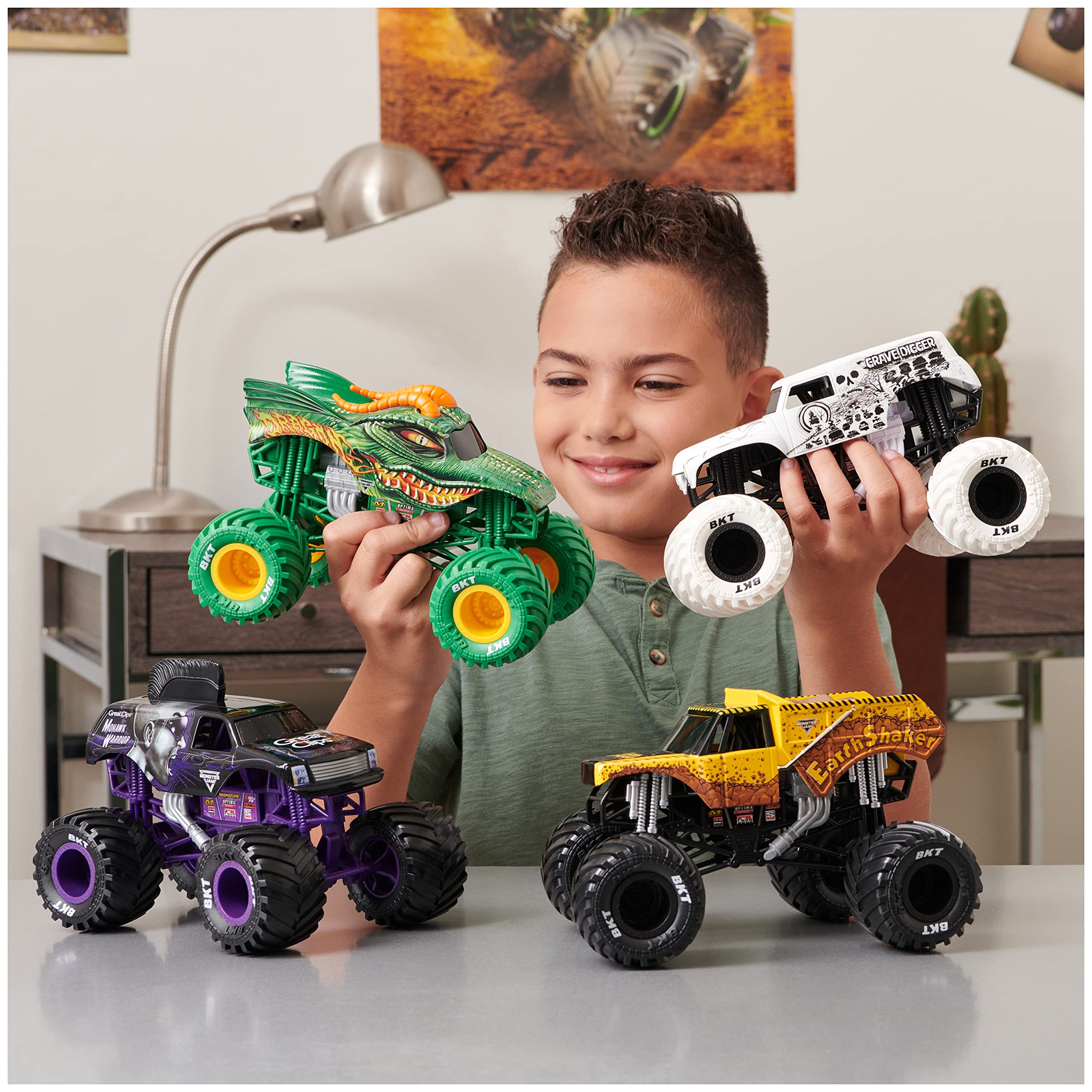 Monster Jam 1:24 Diecast Vehicle Dragon