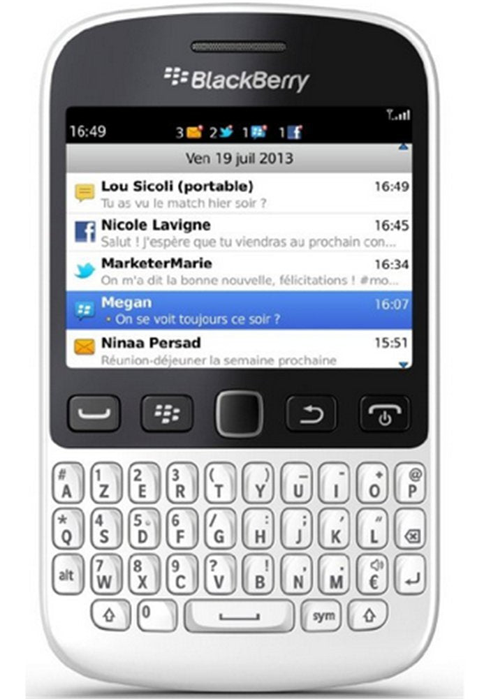 BlackBerry 9720 Smartphone, Factory Unlocked, OS 7.1, 5MP Camera, IPS Screen, Qwerty Keyboard, WIFI N, GPS